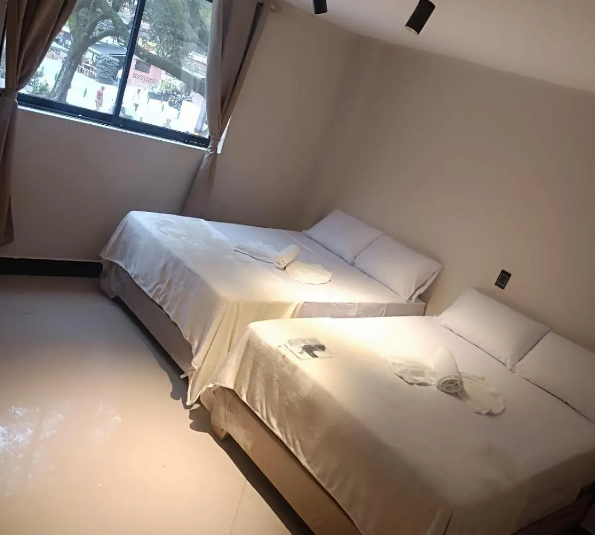 Hotel Golden 70 Medellin