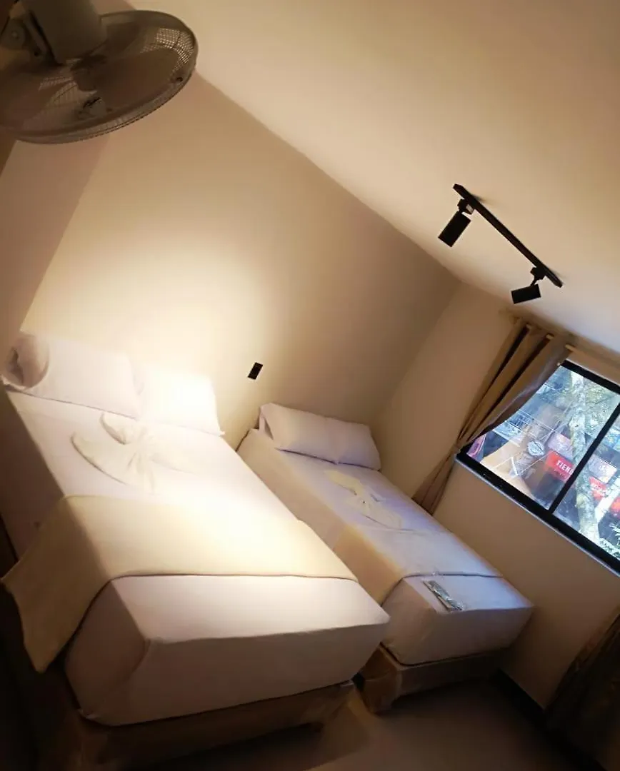****  Hotel Golden 70 Medellin Colombia